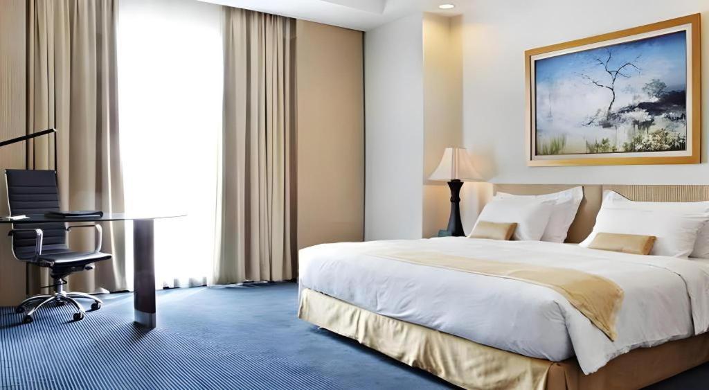 Sintesa Peninsula Hotel Manado Eksteriør billede
